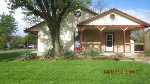 202 Delaware St - Photo 2 of 25