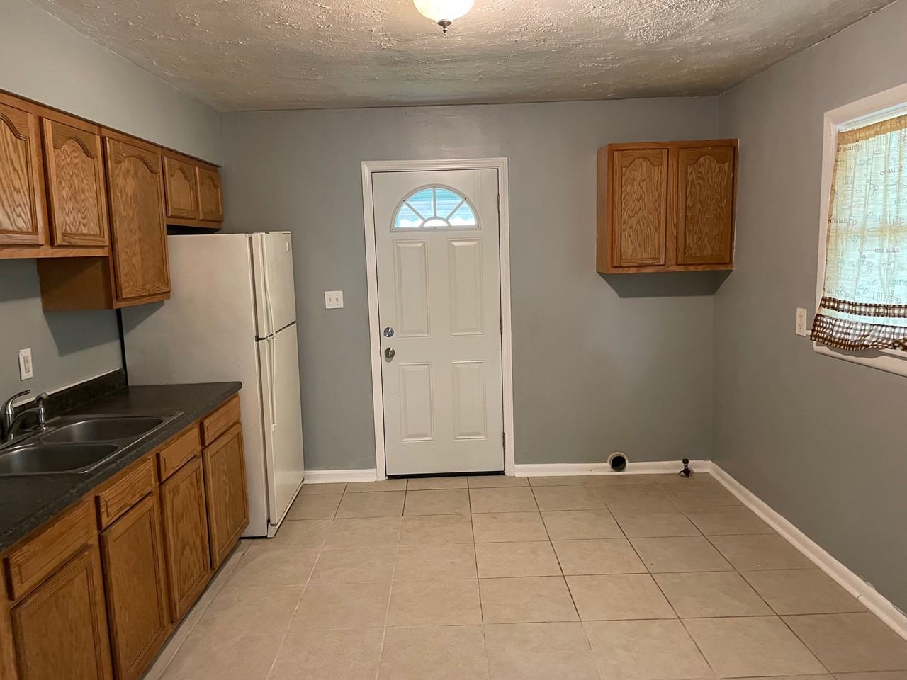 13100 Meadowlawn Drive #18 - Photo 4 of 12