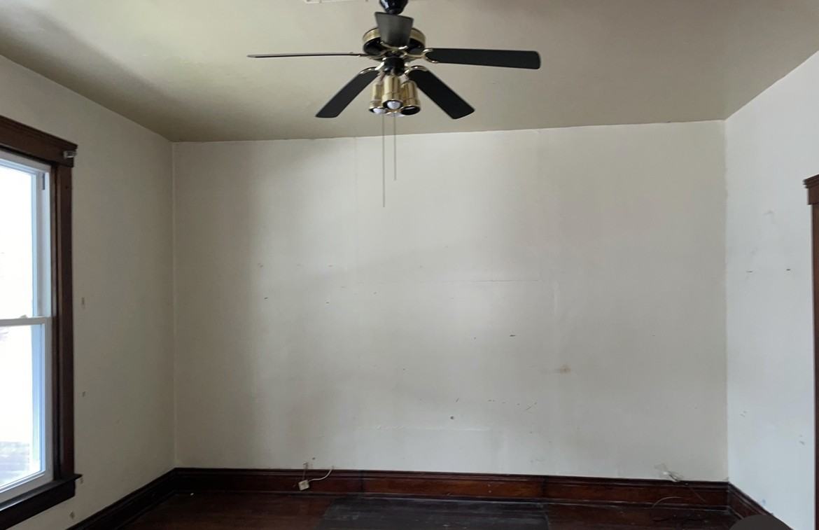 858 S 23rd St #1 - Photo 5 of 11