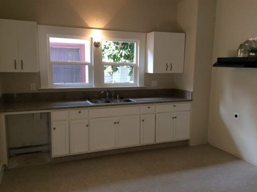 130 N San Pablo Ave - Photo 3 of 12