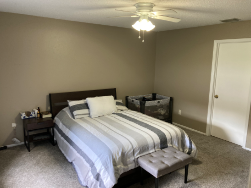 1060 Dees Dr - Photo 3 of 16