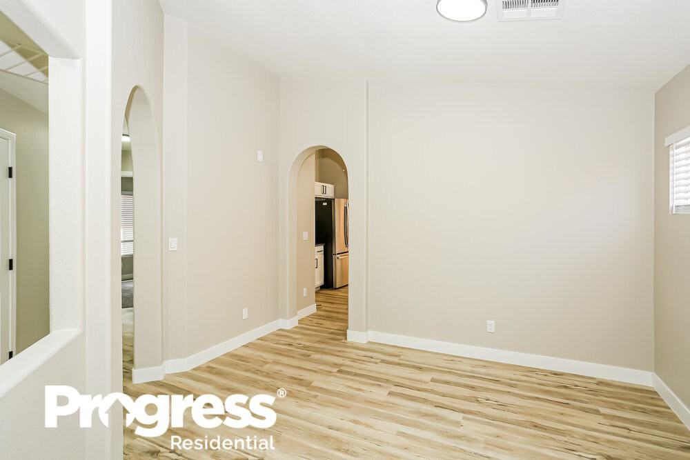 6580 Coffeeville Creek Dr - Photo 3 of 16