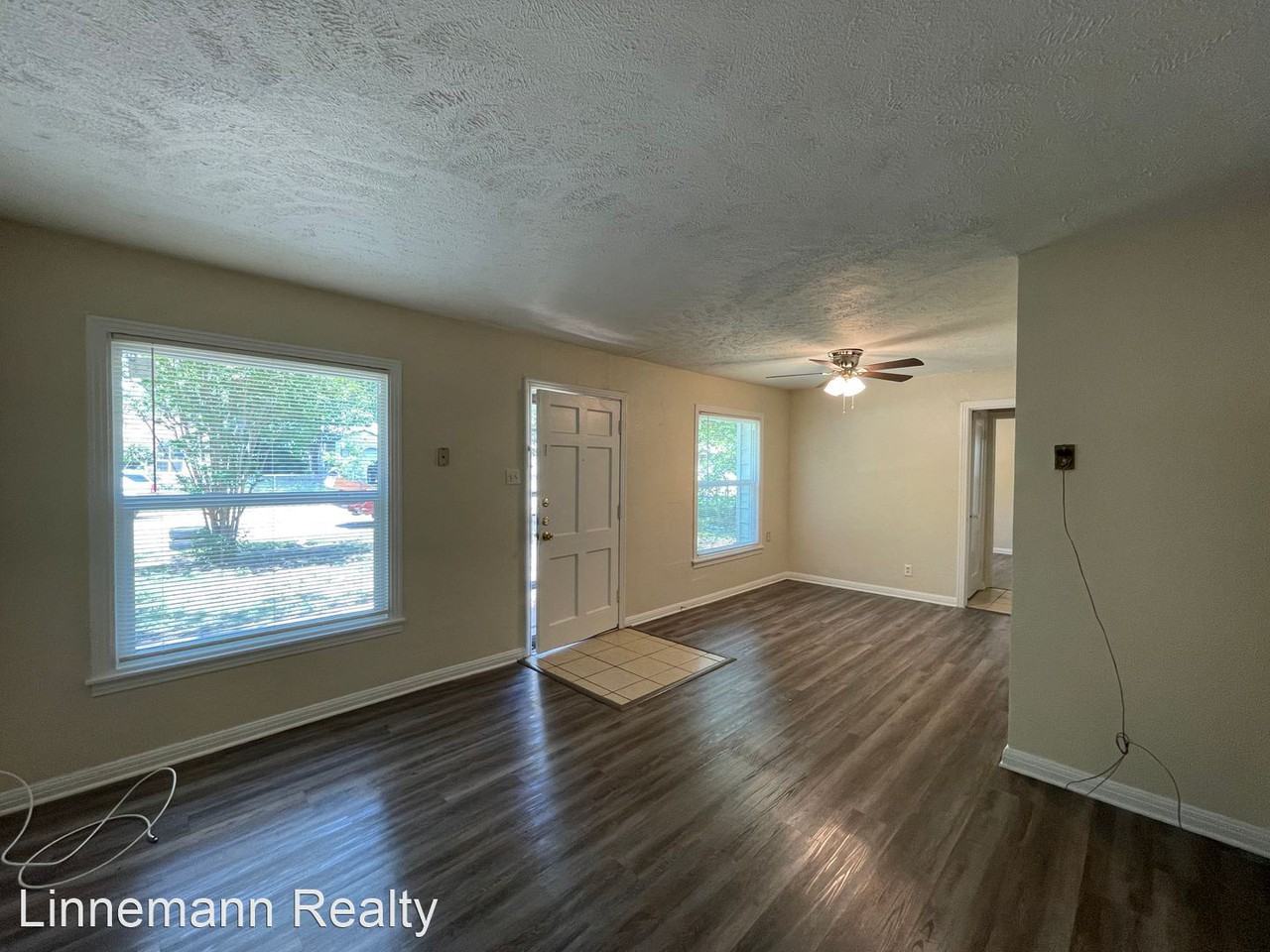 1512 White Ave - Photo 3 of 15