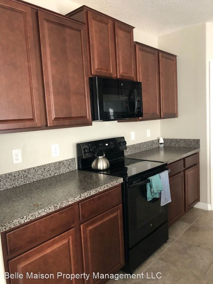 17201 Beach Buttercup Pl - Photo 3 of 11