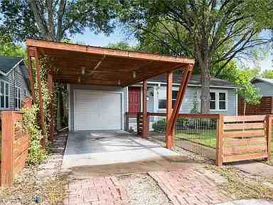 7815 Hardy Dr - Photo 2 of 23