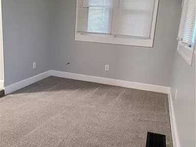 3923 N Kenwood Ave - Photo 3 of 26