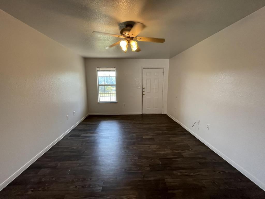 1016 North Dr Ste C - Photo 6 of 20