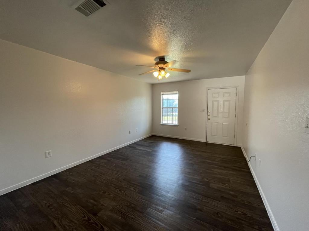 1016 North Dr Ste C - Photo 7 of 20