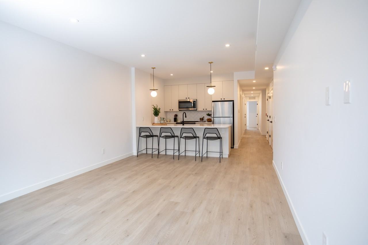 909 Grosvenor Apartments in Crescentwood, Winnipeg, MB R3M 0M5 Zumper