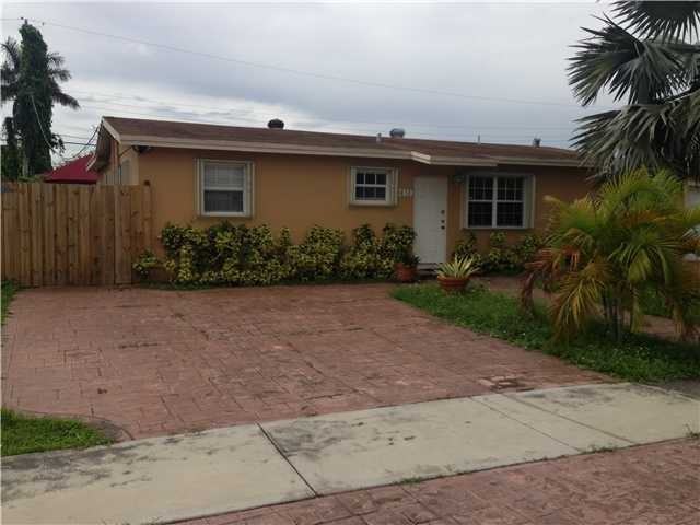 8010 NW 174th Terrace - Photo 2 of 9