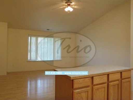 87629 Halcyon Dr - Photo 3 of 8