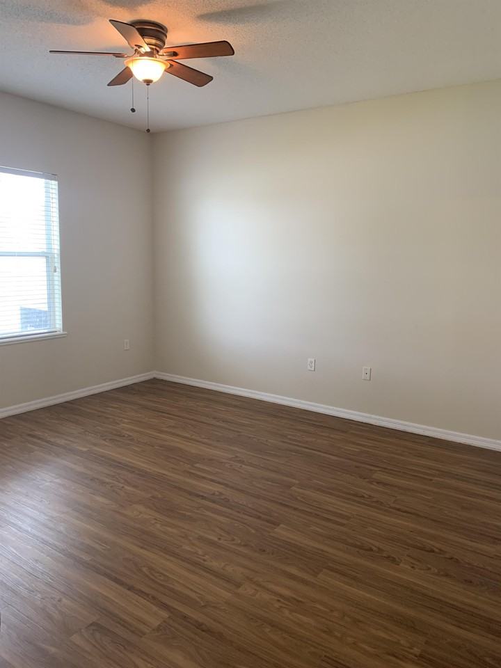 5171 Gulf Sturgeon Ln #1 - Photo 3 of 8