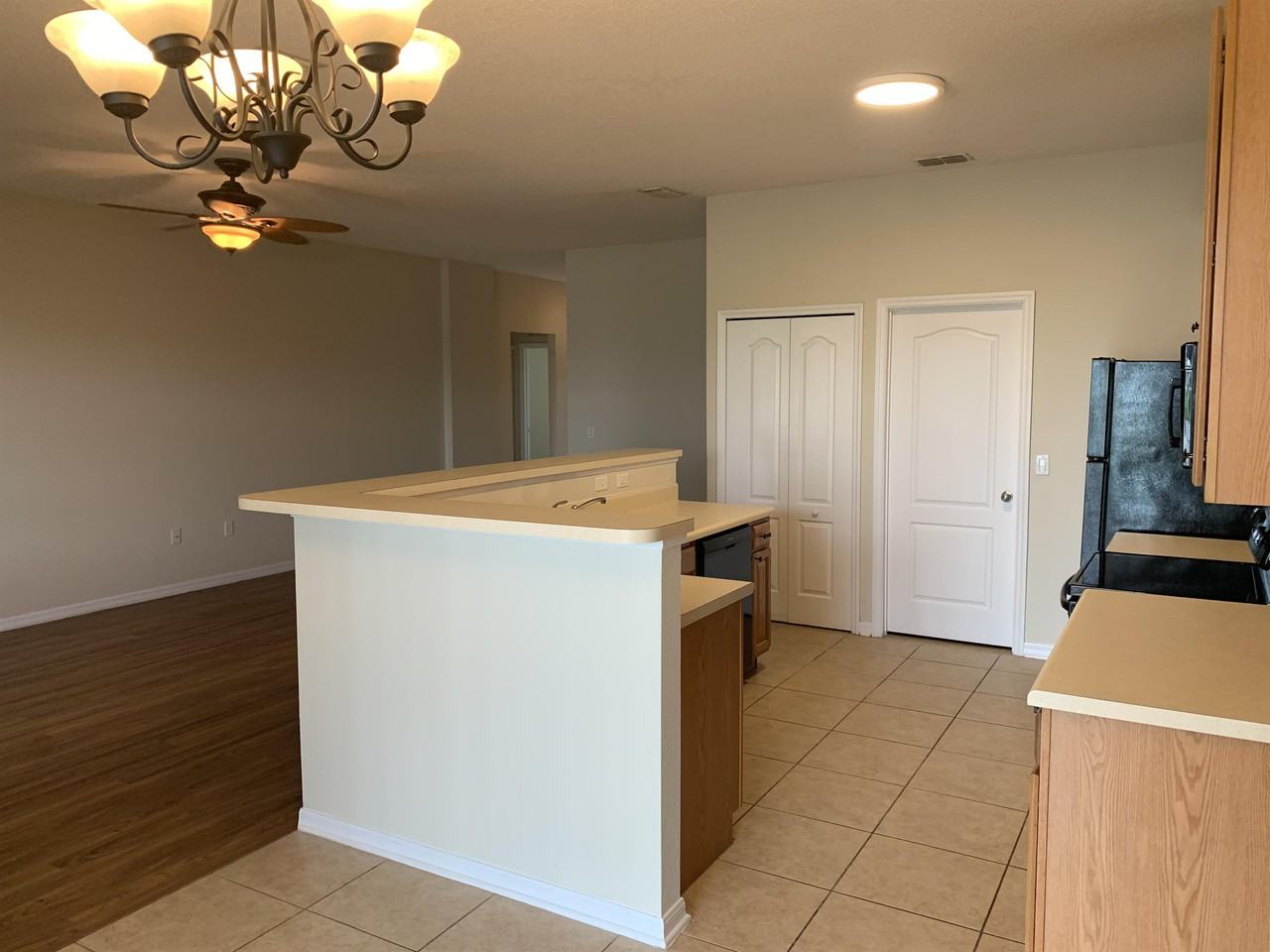 5171 Gulf Sturgeon Ln #1 - Photo 6 of 8