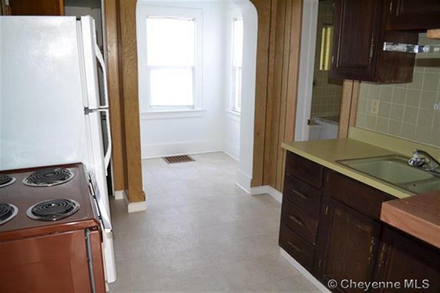 1201 Richardson Ct #1 - Photo 2 of 5