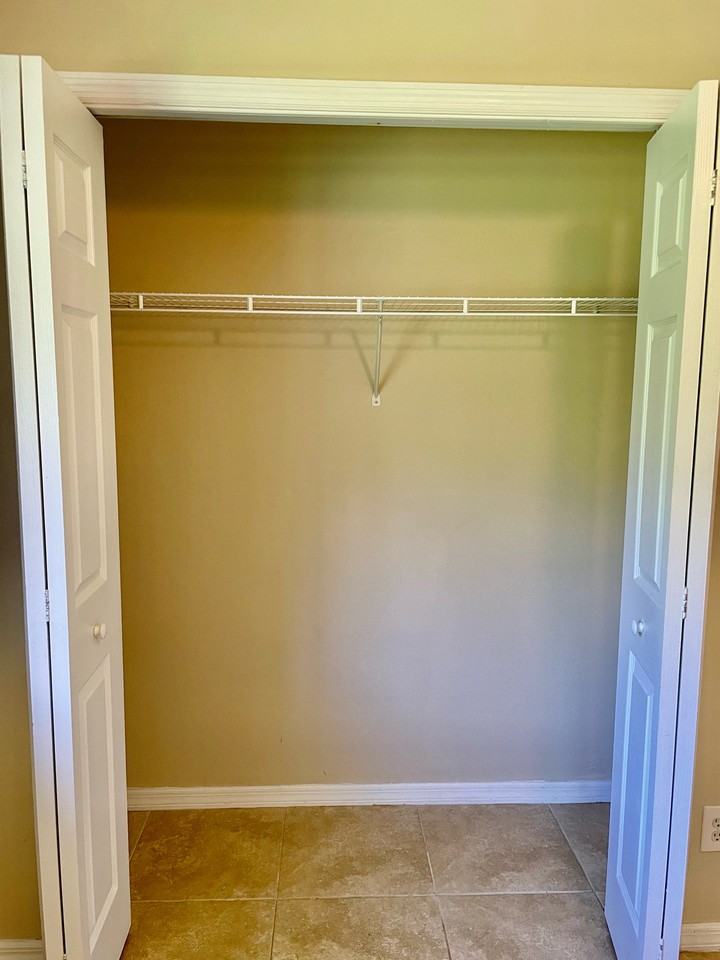 6064 Lacota Ave #6064 - Photo 6 of 16