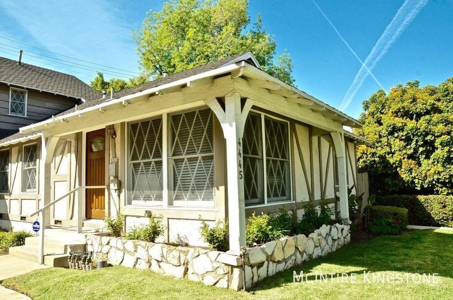 4445 Tujunga Ave #1 - Photo 3 of 14