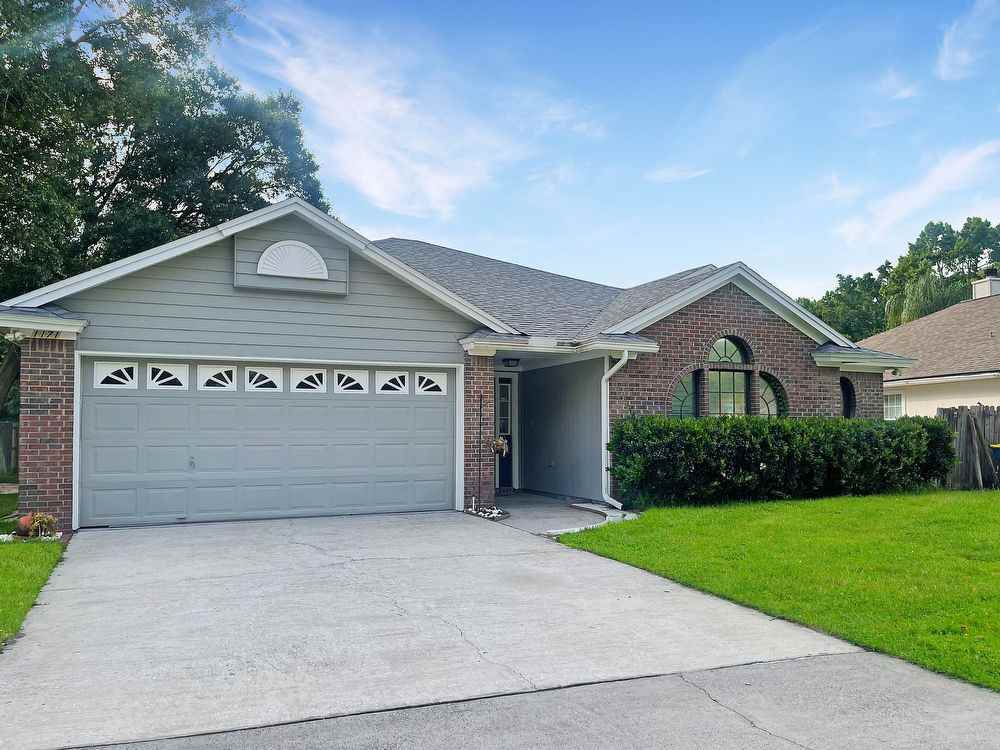 1171 American Eagle Ln - Photo 2 of 15