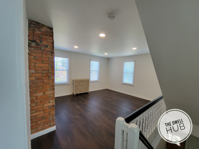 436 Conger Ave #B - Photo 3 of 13