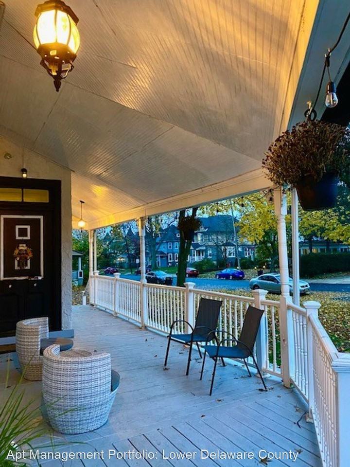 116 N Swarthmore - Photo 2 of 18