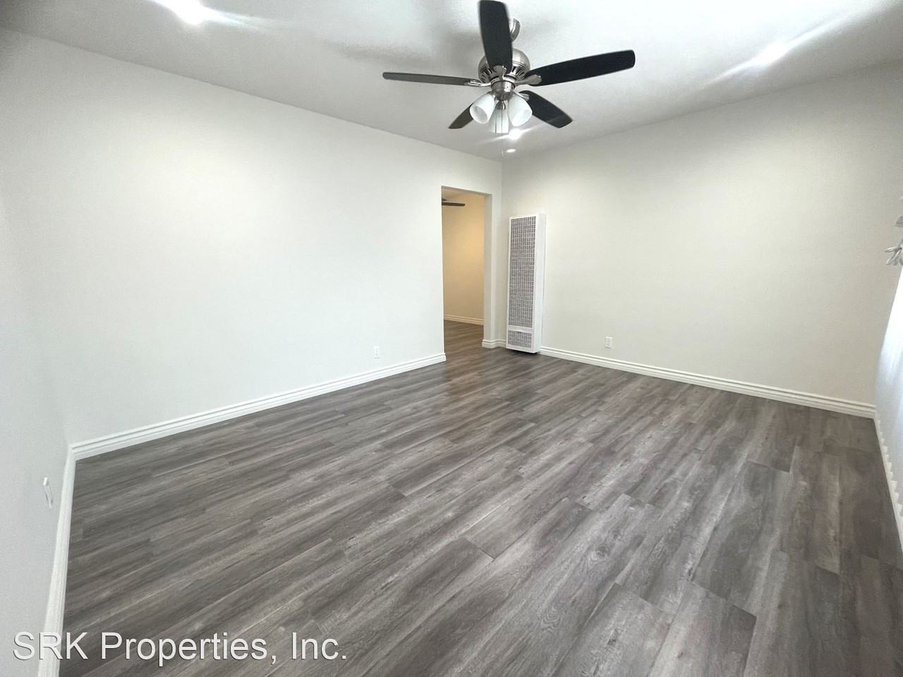 3757 South Bentley Avenue - Photo 3 of 12