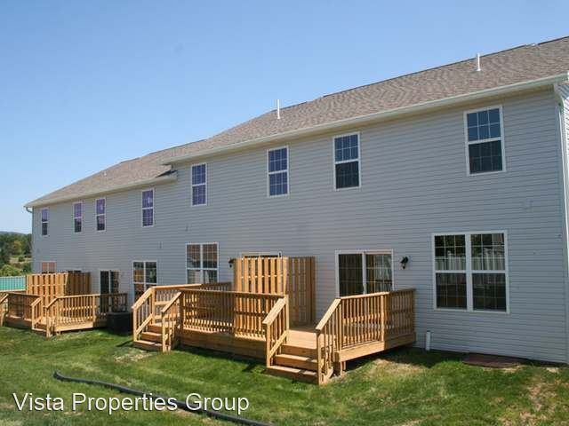 210-220 Faith Circle - Photo 2 of 7