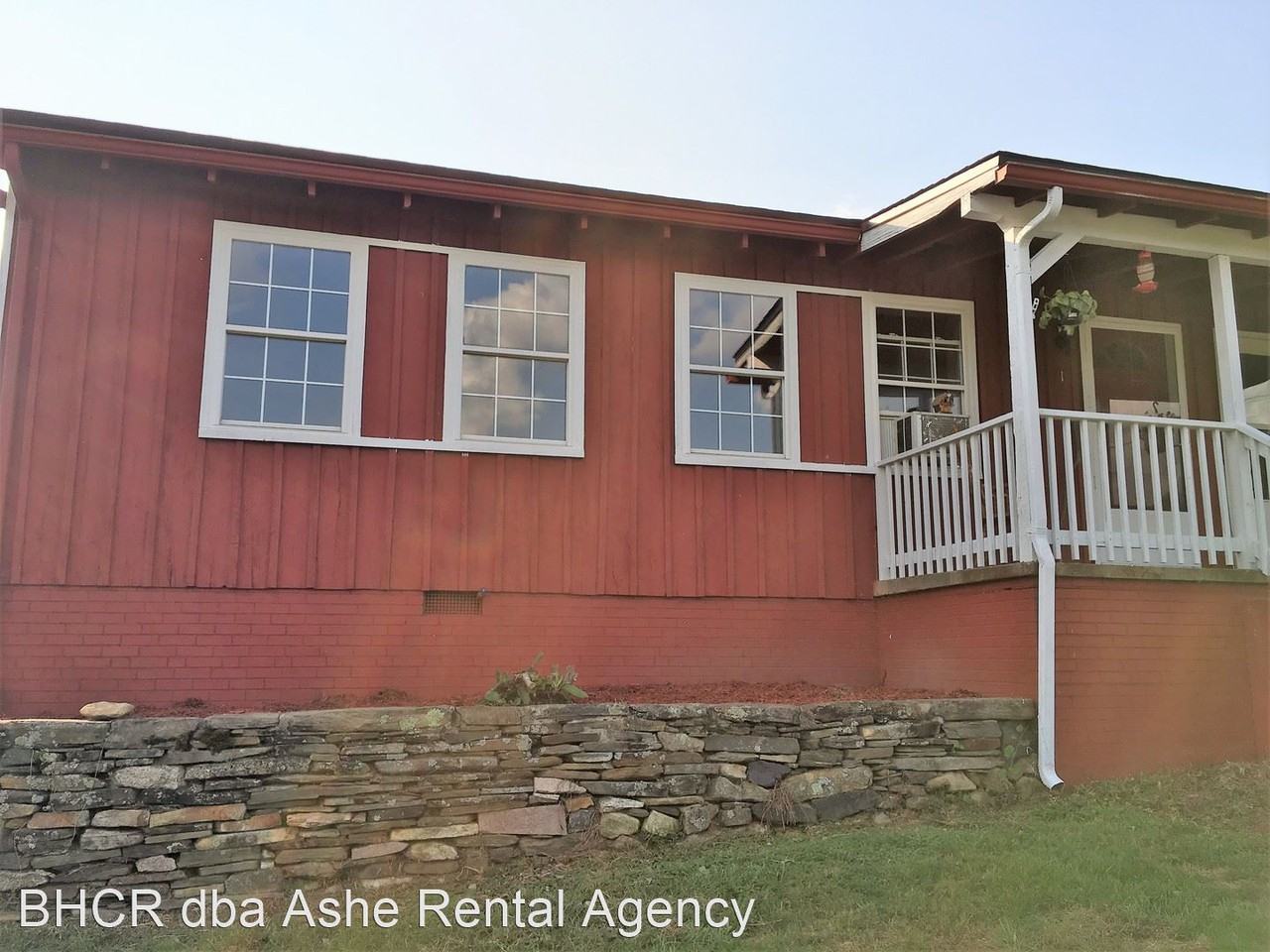 Doe Meadows Drive Apartments Doe Meadows Dr, West Jefferson, NC 28694