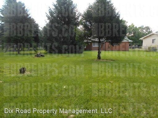 810 Hicks Blvd - Photo 3 of 15