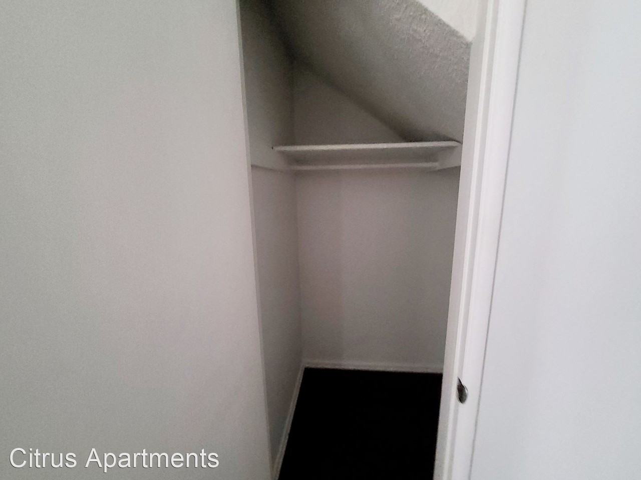 1350 N. Citrus Avenue - Photo 3 of 8