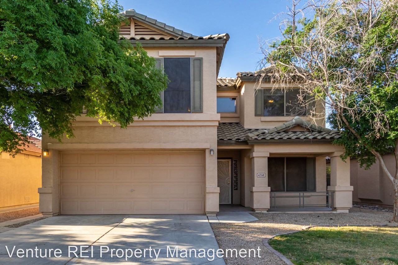 42581 W Michaels Dr - Photo 2 of 34
