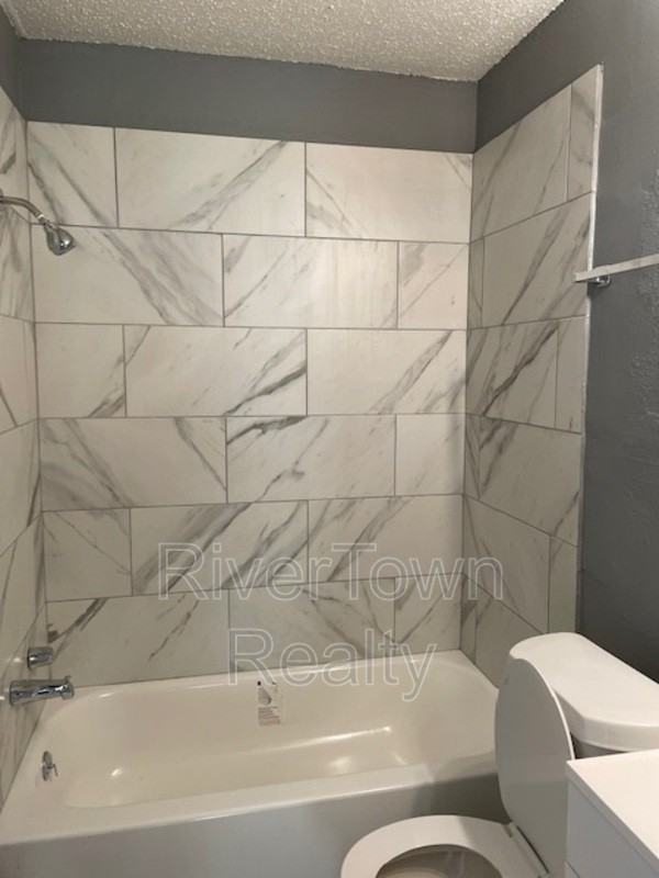 3757 Fairmont Ave - Photo 4 of 6