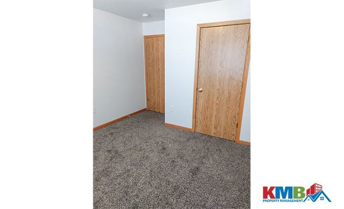 2121 Blairs Ferry Road Northeast #4 - Photo 3 of 7