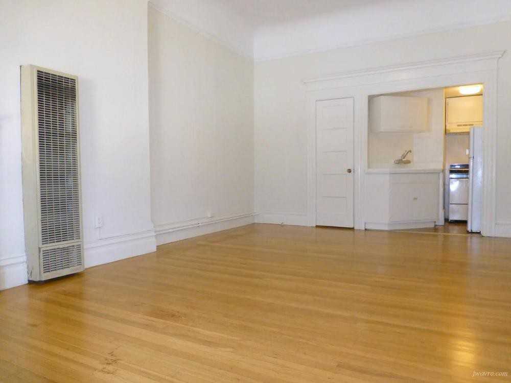 777 Cole St - Photo 3 of 7