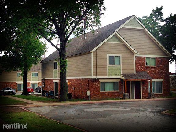 Windsor Village TownHomes Apartments 5202 E 47th Pl, Tulsa, OK 74135