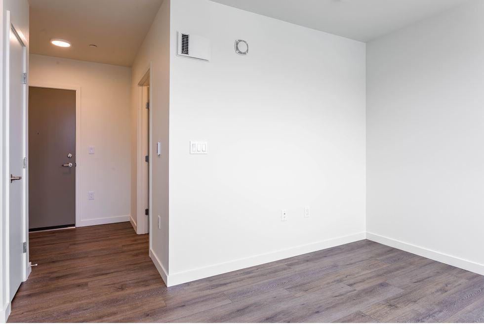 Lanterman Apartments - Photo 5 of 8