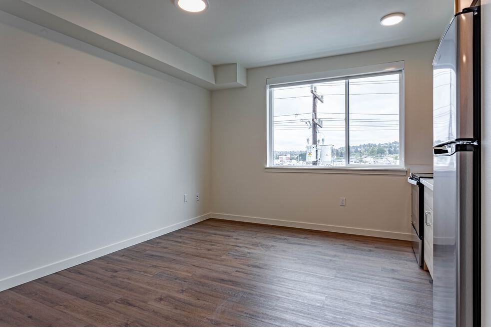 Lanterman Apartments - Photo 7 of 8