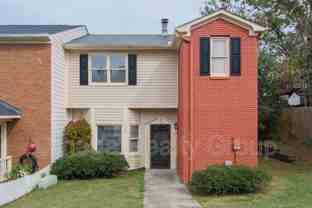 1101 Hillsboro Ln - Photo 1 of 1