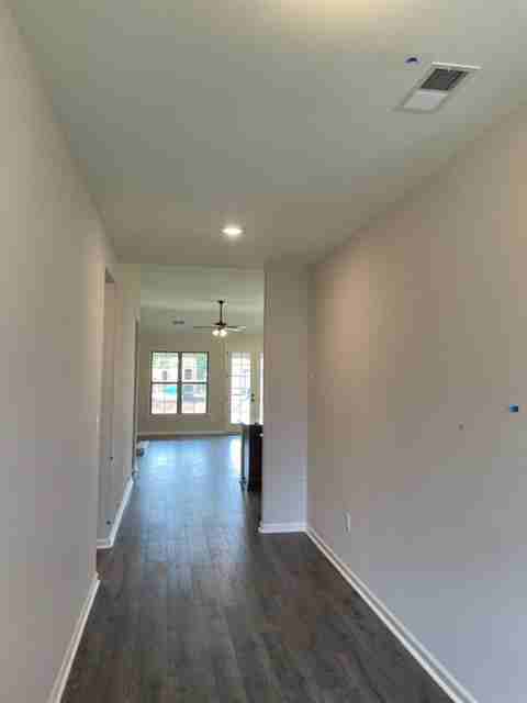 80 Briar Hollow Lane - Photo 2 of 18
