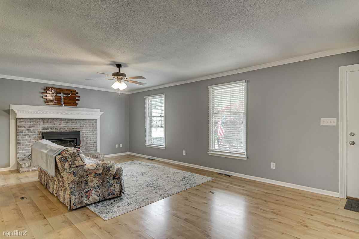 1588 Providence Church Rd - Photo 2 of 43