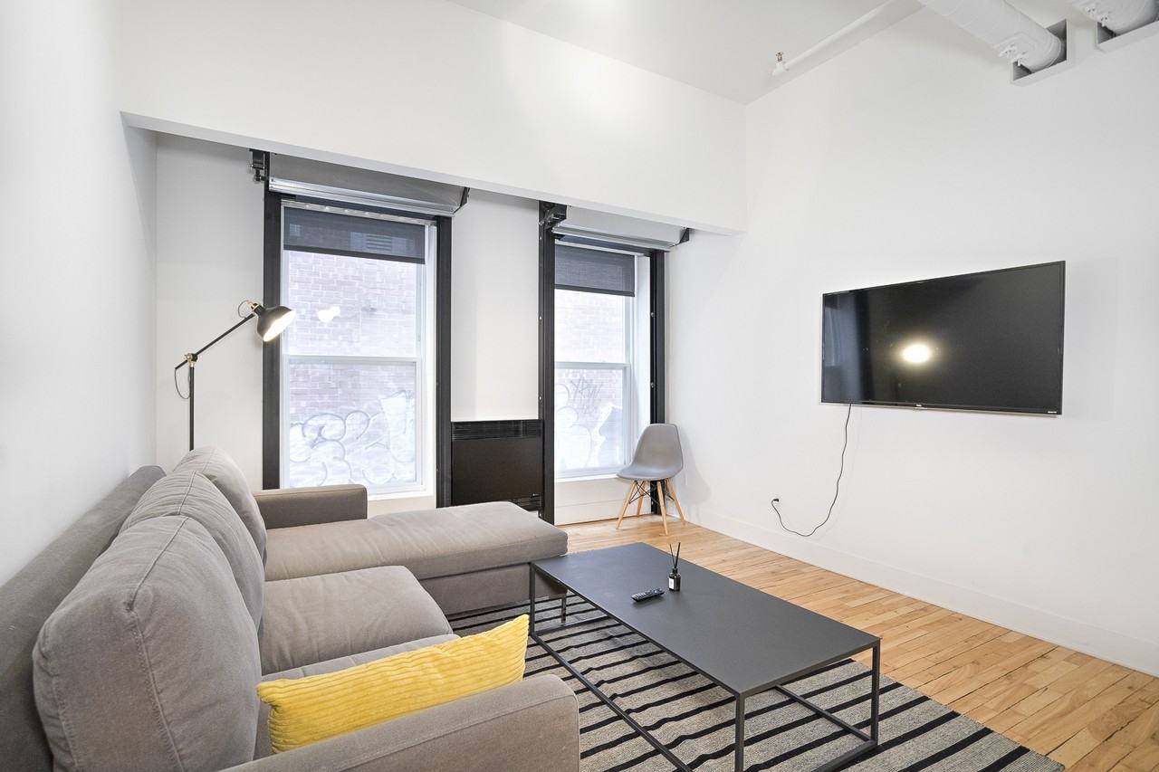 Lofts Clark - Douek.ca - Photo 2 of 33