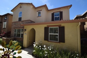 featured image of 1112 Veranda Ct