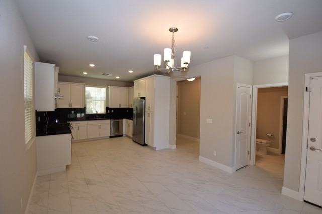1112 Veranda Ct - Photo 3 of 23