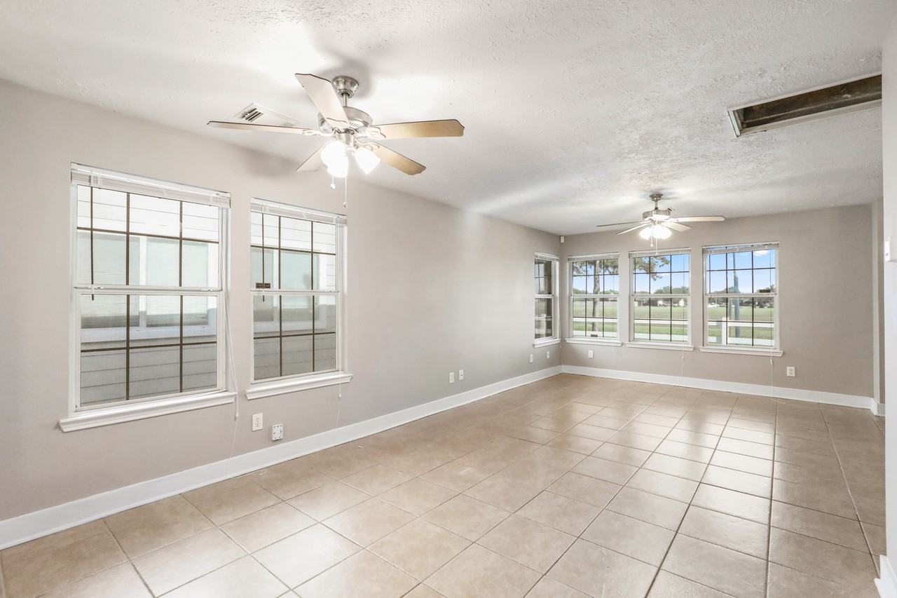 20967 Young Meadows Way #1 - Photo 6 of 17