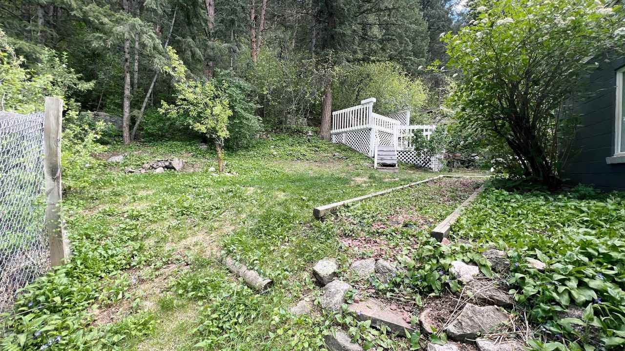 37 Silver Spruce #A - Photo 6 of 36