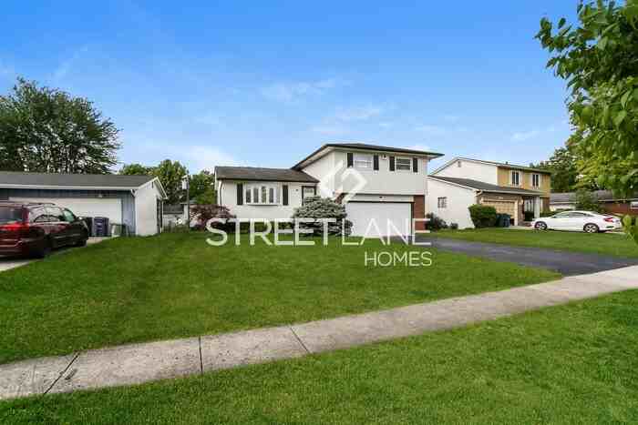 3208 E Hudson St - Photo 2 of 15