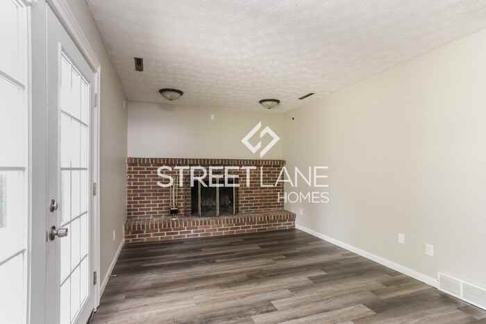 3208 E Hudson St - Photo 3 of 15
