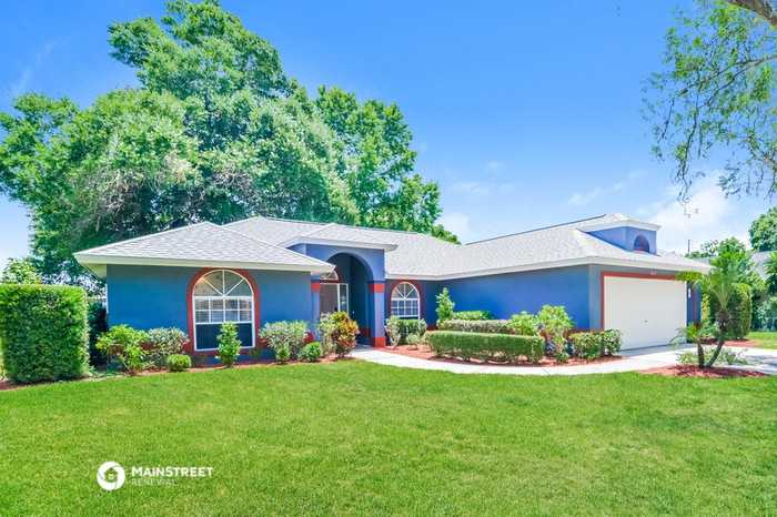 2613 Waterview Dr - Photo 3 of 16
