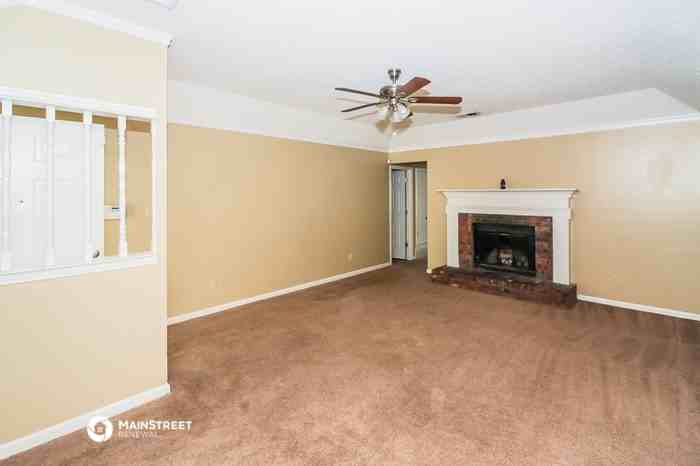 4844 Gadwall Dr W - Photo 3 of 16