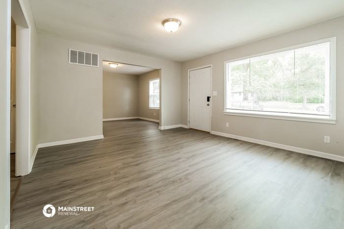 17228 Cerrito Dr - Photo 3 of 16