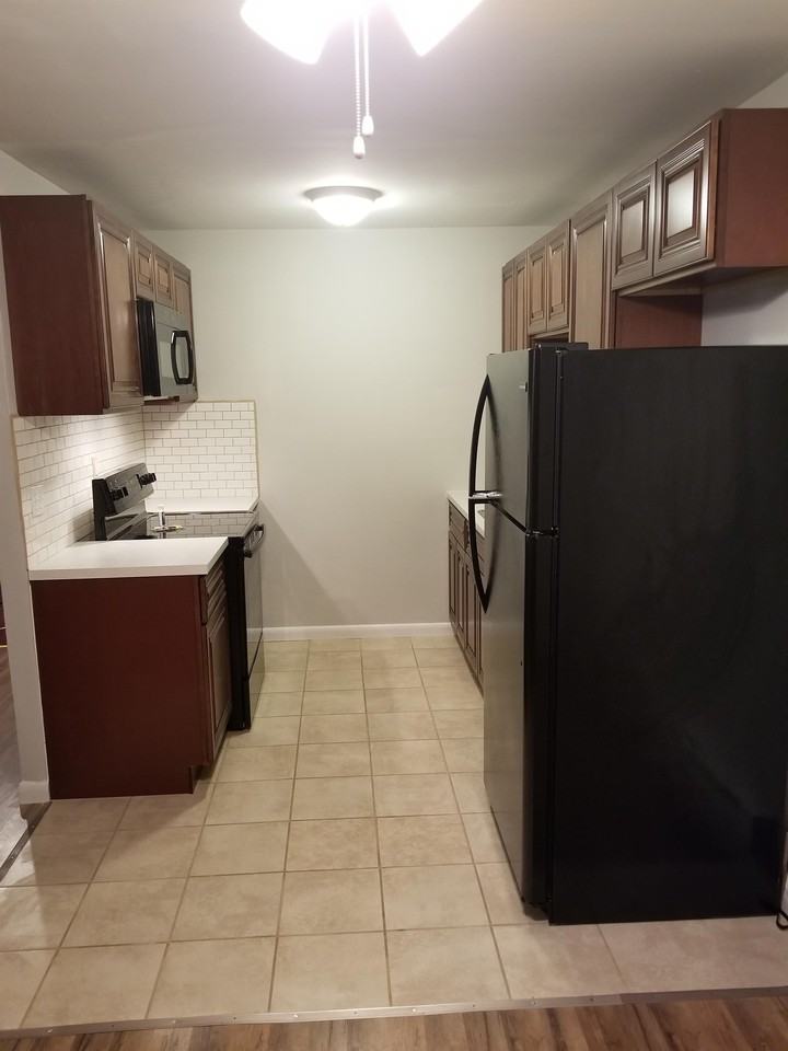 205 North Everhart Avenue #205A03 - Photo 2 of 8