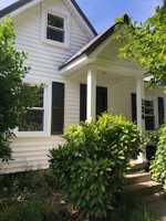 featured image of 124 7th Ave #B